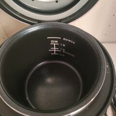 【ジャングル和泉大型良品館】　炊飯器　ヤマゼン　YJG-M150　1.5合炊き　2023年製　【R481】の画像