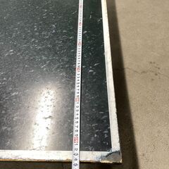 【現状品】卓球台 MIZUNO L-25 内折式 国際規格 傷あり 早い者勝ち 引取歓迎 配送OKの画像