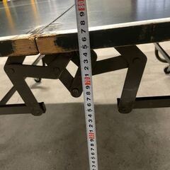 【現状品】卓球台 MIZUNO L-25 内折式 国際規格 傷あり 早い者勝ち 引取歓迎 配送OKの画像