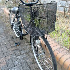 中古自転車 Nacky ママチャリ 自転車 26インチLEDライト ブラック 通勤 通学 近所のお出掛けなどにの画像