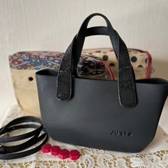 JU'STOのバッグの画像