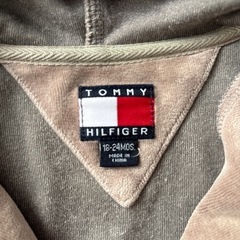TOMMY ベビーパーカーの画像