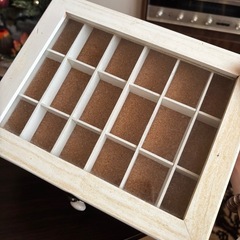 アンティーク　小物入れの画像