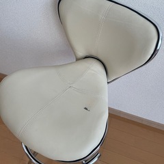 カウンターチェア無料にてお譲りいたします！の画像