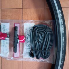自転車 タイヤ 700x28c　1本当たり  予備部品の売却　 (BB)の画像