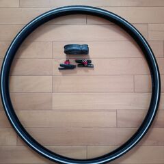 自転車 タイヤ 700x28c　1本当たり  予備部品の売却　 (BB)の画像