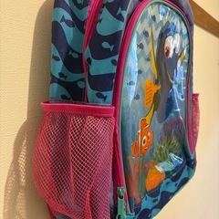 ファインディングニモのドリーのリュック
の画像