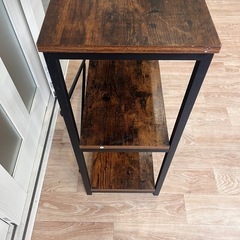 インダストリアルオールドオープンアイアンシェルフの画像