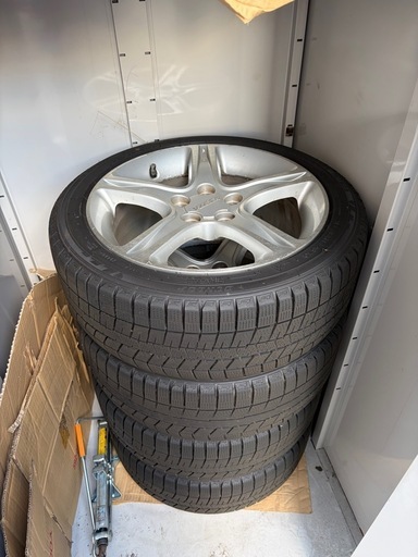 トヨタ　純正ホイール　スタッドレス