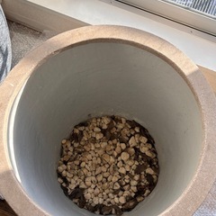 直径40cm*高さ55cm ベージュ　大型 鉢カバー、ポットの画像