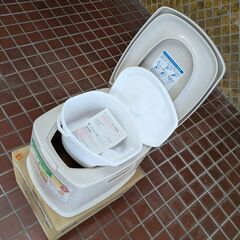 新品未使用　🆕　TOMBO ポータブルトイレS型の画像