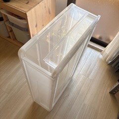 ニトリ　衣装ケース