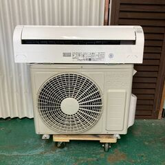 K07032 中古エアコン 日立 2021年製 主に6畳用 冷房能力 2.2KW / 暖房能力2.2KWの画像