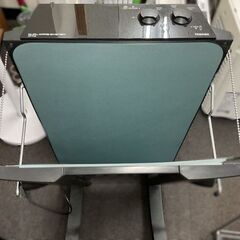 TOSHIBA 東芝 縦型 ズボンプレッサー HIP-T100 2015年製 通電確認済の画像