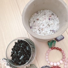 多彩な天然石のブレスレット、ほか色々まとめ売り　の画像