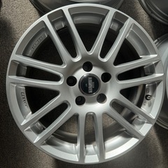 17インチアルミホイールの画像