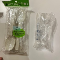 紙コップ＆スプーンの画像
