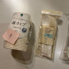 紙コップ＆スプーンの画像