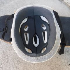 スケボーとヘルメットのセット　キッズ用です。の画像