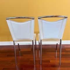 ダイニングチェアー2脚の画像