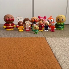 アンパンマン人形の画像