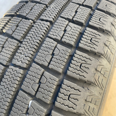 マナレイスポーツ 15インチ スタッドレス付き 4本セットの画像