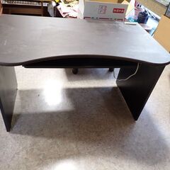 【郡山市役所リユーススポット】机（ジ-21）の画像