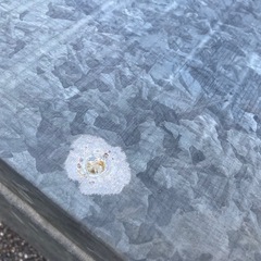 ブリキの缶の画像