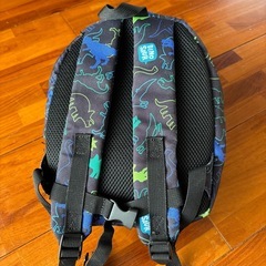 恐竜柄リュック🦖の画像