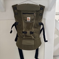 ergobaby adapt エルゴ抱っこ紐　オリーブグリーンの画像