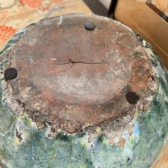 圧倒的存在感！！43年前北京博物館で購入か。明時代の交趾焼の様な水鉢(水漏れ)の画像