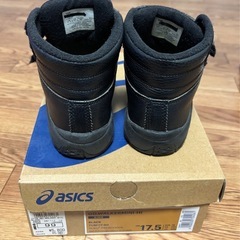 アシックス　スニーカー　17.5cm　の画像