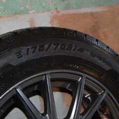 175/70R15 スタッドレス 23年43週の画像