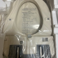 パナソニック温水洗浄便座ビューティトワレCH931SPFパステルアイボリー
         の画像