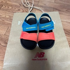 ニューバランス　キッズサンダル　16cmの画像