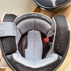 アライ　ヘルメット2つ売りの画像