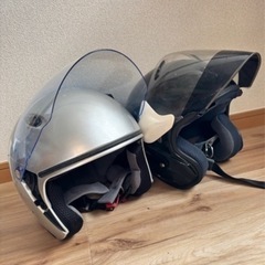 アライ　ヘルメット2つ売りの画像