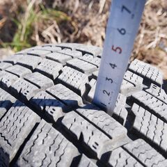 165/65R14 　４本セット　2024年製造　スタッドレス　グッドイヤー ICE 　アイスナビ　7   4穴 PCD100 ハブ56mmの画像