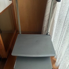 テーブルパソコンデスクの画像