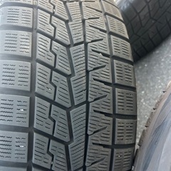 スタッドレスタイヤの画像