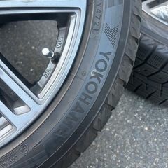 スタッドレスタイヤの画像