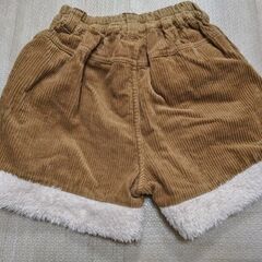 140cm 冬物 もこもこ半ズボン 女の子   の画像