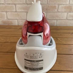 【受付終了】東芝コードレススチームアイロン☆美品の画像