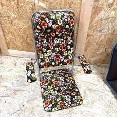 昭和レトロ　ノスタルジーな座椅子 花柄の雰囲気ある座椅子 DIY や古民家　レトロカフェなど　降り畳み可の画像