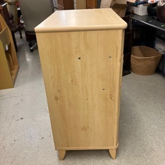 12/25まで店頭商品一部を除き半額クリスマスSALE!!開催中　サ2512-144 脚付きチェスト 4段 モンプリー 65HNA キズ汚れ有りの画像