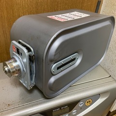 実働品　明日まで出品中　石油ファンヒーター　fh g 4611by コロナ　2011年製　の画像