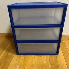 3段衣装ケースの画像