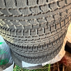 軽トラック，バン用スタッドレス4本の画像