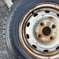 軽トラック，バン用スタッドレス4本の画像