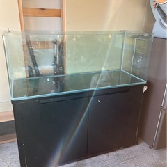 1200ガラス水槽と水槽用品(レア水槽)の画像
